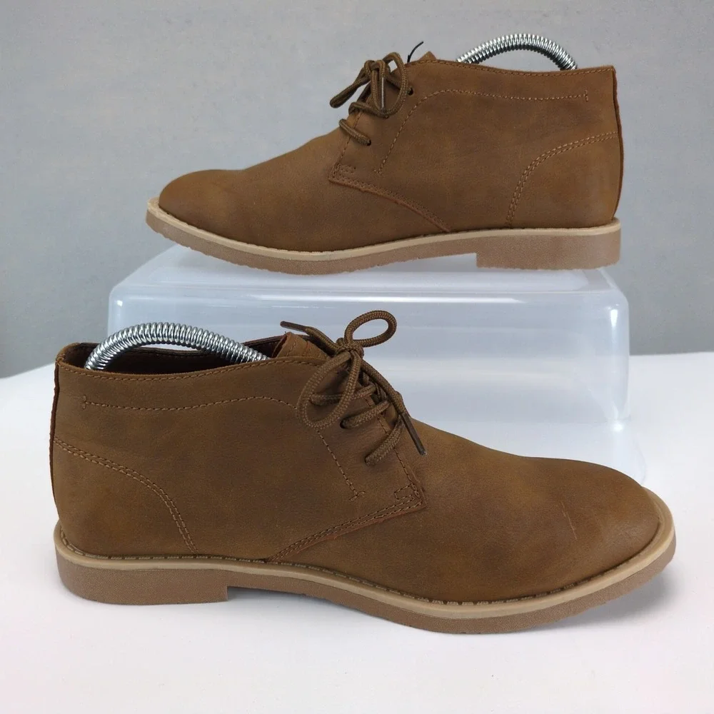 Levi's Sonoma Chukka Boots Mens 8 Brown NWT Faux Nubuck 518815DKTN